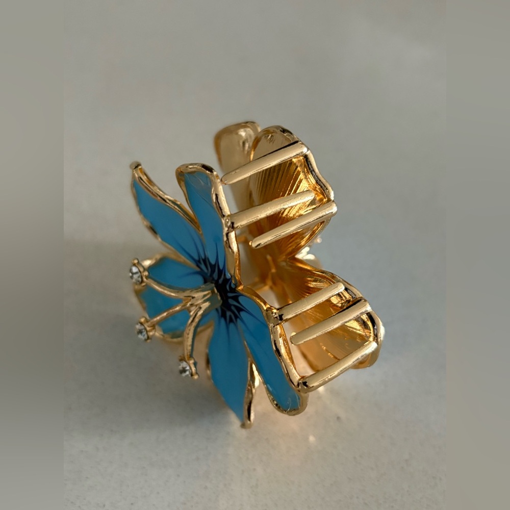 Gold and Blue Floral Hair Claw - Picture 3 of 4